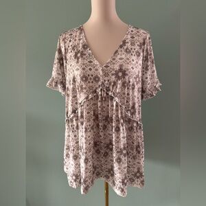 Brown and White Blouse with Chic Style, Large